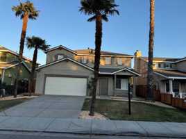 featured image of 1000 Traditions St