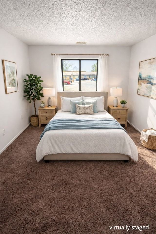 ELWOOD ARMS APARTMENTS - Photo 3 of 7