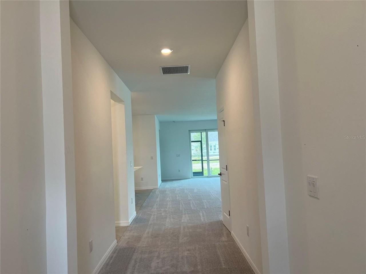 11370 Burgundy Dr - Photo 3 of 19