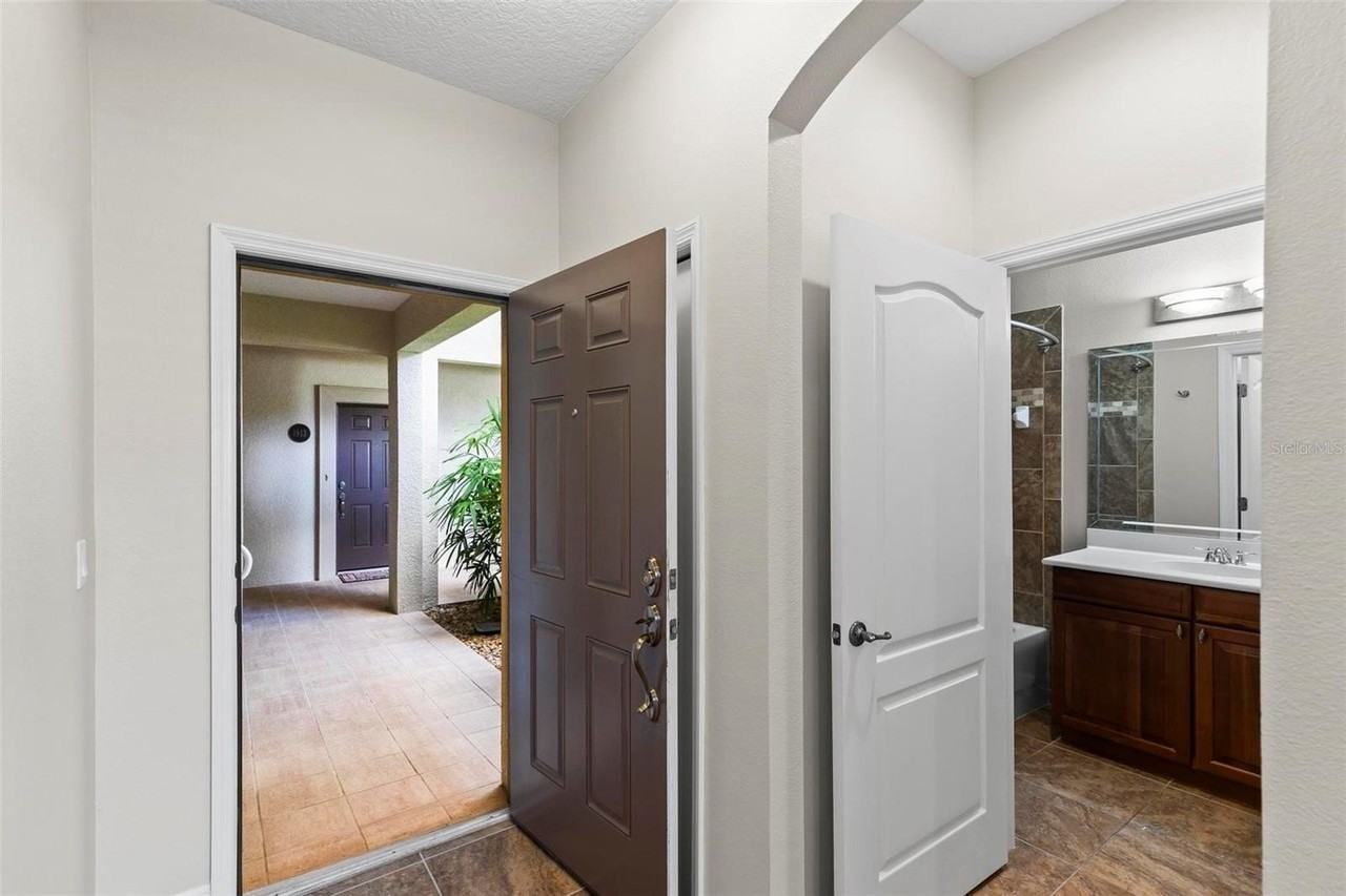 45 Riverview Bnd S #1911 - Photo 5 of 50