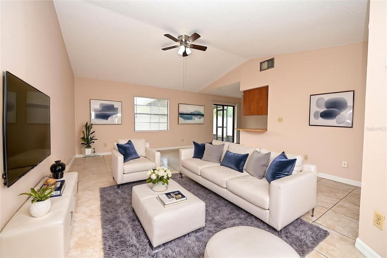 1018 Sunshine Way Sw - Photo 7 of 29