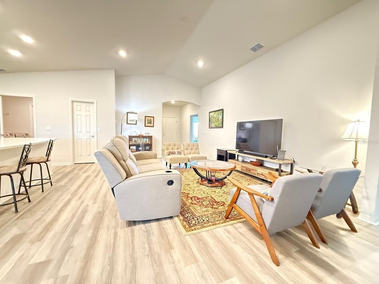 413 Windy Willow Way - Photo 5 of 18