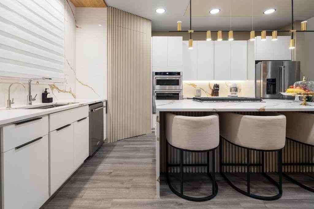 15542 Gwinnett Dr - Photo 7 of 25