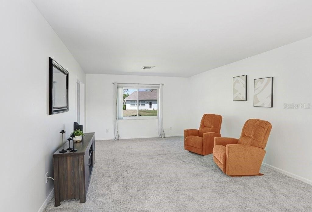 2306 Lancaster Dr #2306 - Photo 5 of 32