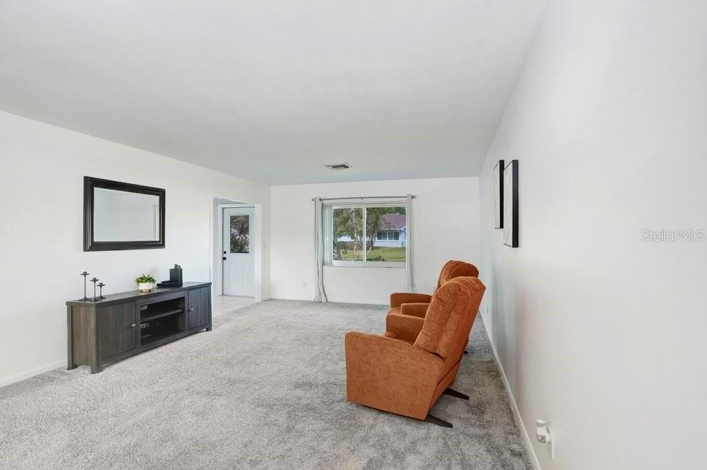 2306 Lancaster Dr #2306 - Photo 6 of 32