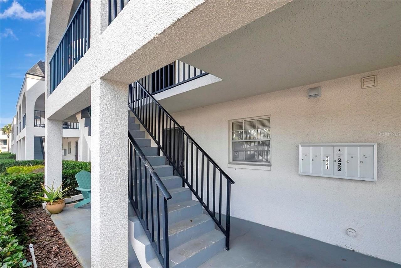 709 Russell Ln #C221 - Photo 3 of 31