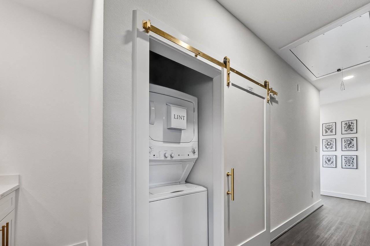 Orange St - Photo 7 of 26