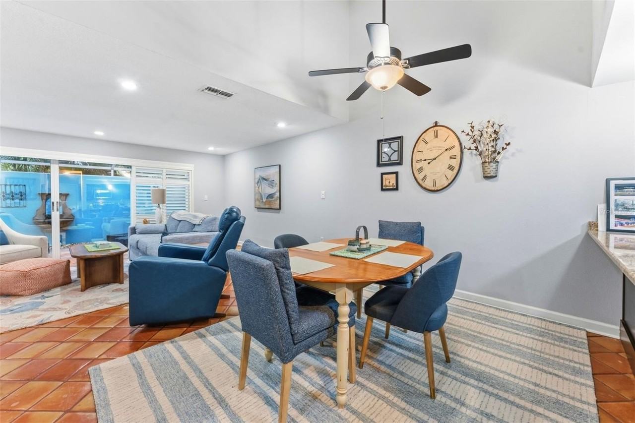 2979 W Knights Ave - Photo 5 of 22