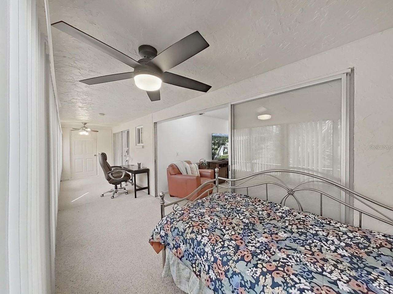 215 Valencia Blvd #213 - Photo 7 of 14