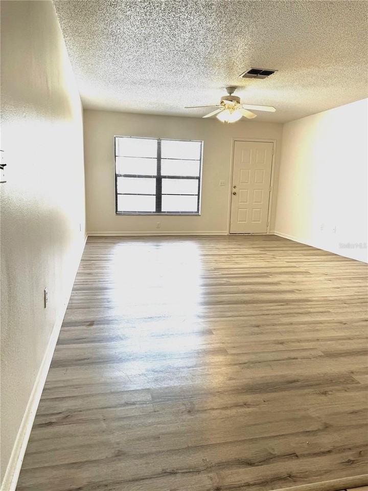 13608 S Village Dr #8203 - Photo 4 of 19