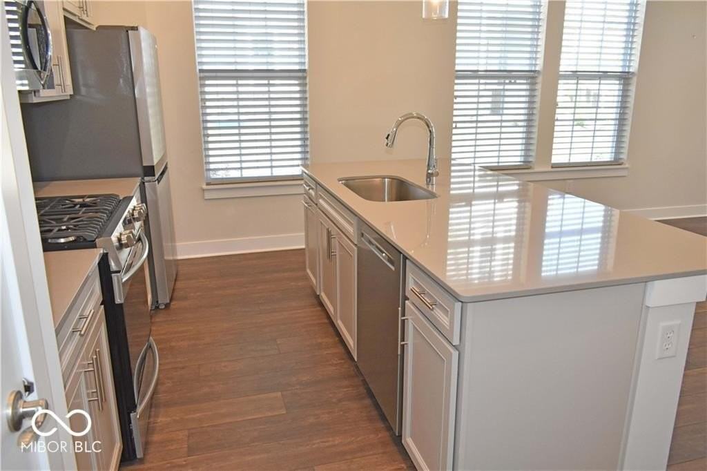 874 Kinzer Ave - Photo 7 of 25