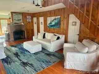 19 Ocean Rd - Photo 7 of 20