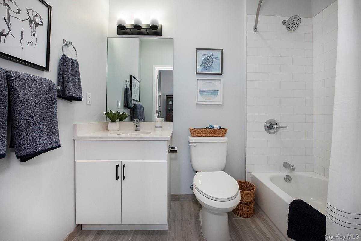 300 Carleton Ave Apt 5207 - Photo 5 of 23