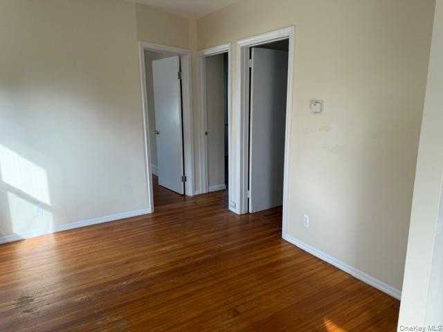 29C Bay Shore Ave - Photo 2 of 5