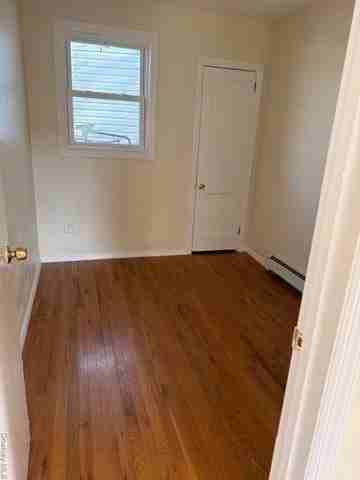 29C Bay Shore Ave - Photo 4 of 5