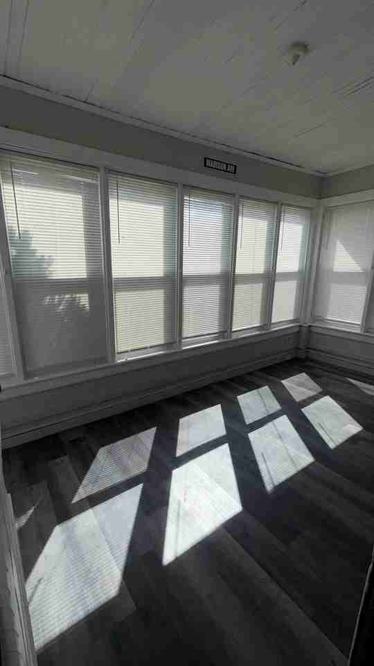 550 Dixwell Ave #1 - Photo 2 of 10
