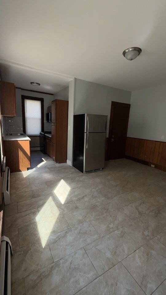 550 Dixwell Ave #1 - Photo 5 of 10