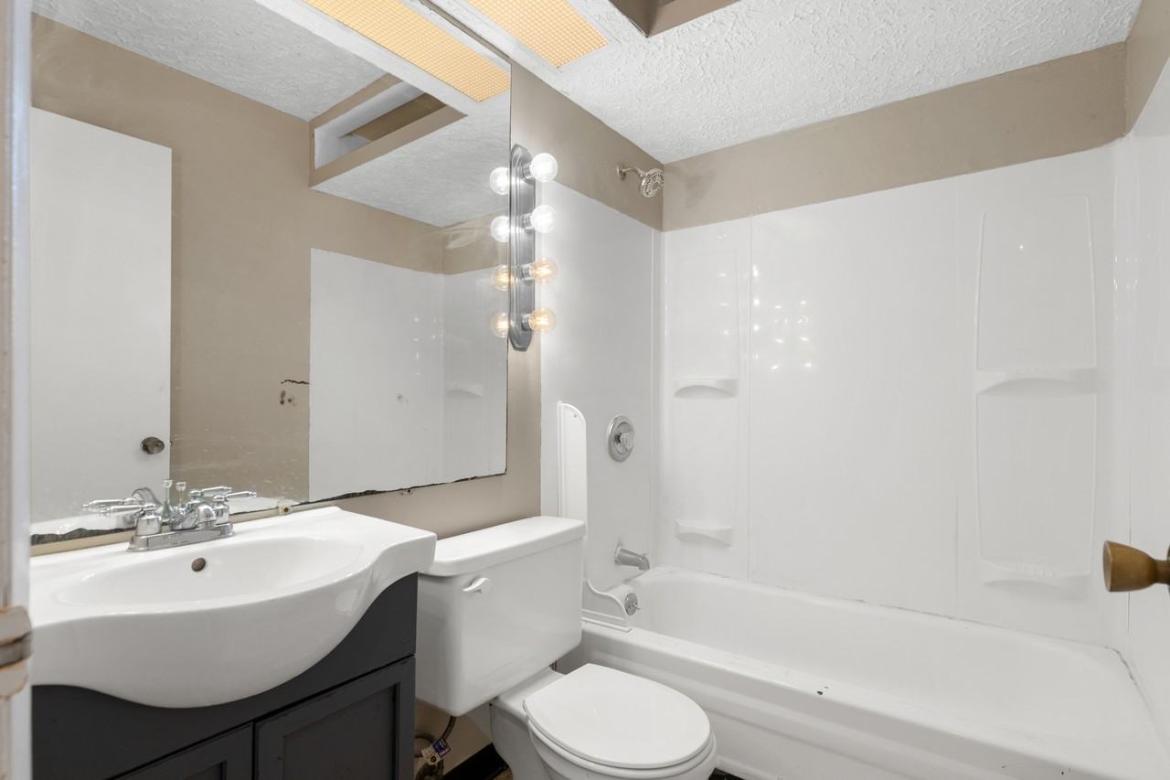 1114 Ransome Ct #1 - Photo 6 of 24