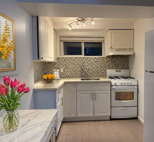 274 5th Street East #4 - Photo 5 of 7