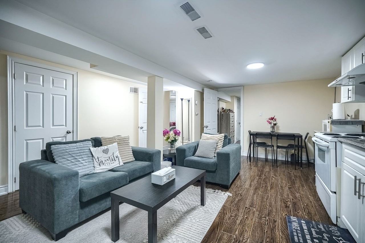 14 Moray Pl #2 - Photo 2 of 7