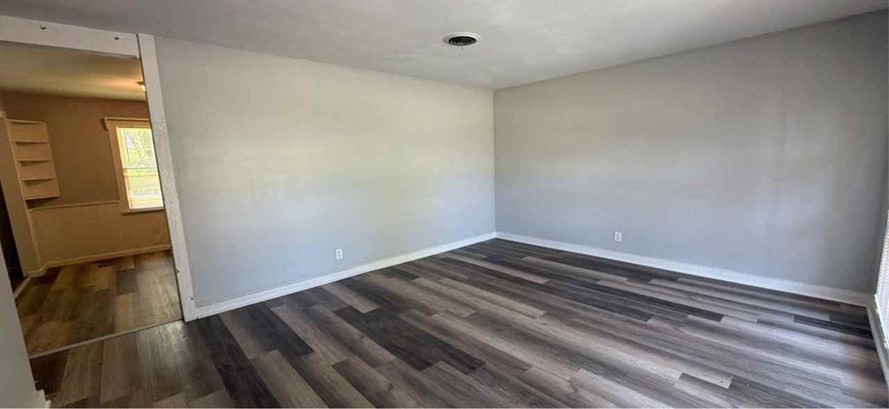 3058 Boswell Dr Nw #1 - Photo 3 of 16