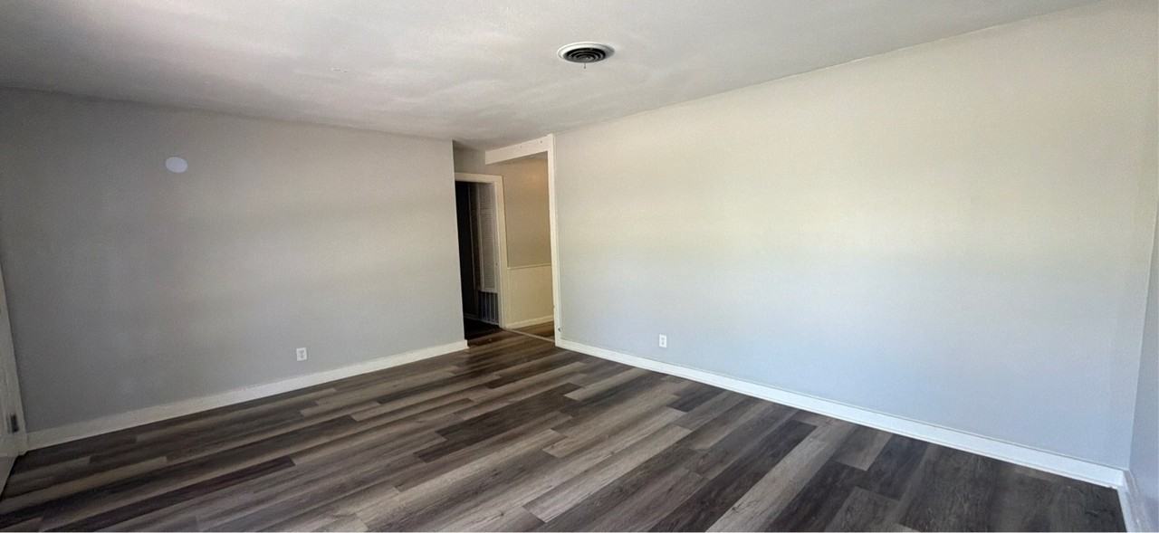 3058 Boswell Dr Nw #1 - Photo 4 of 16