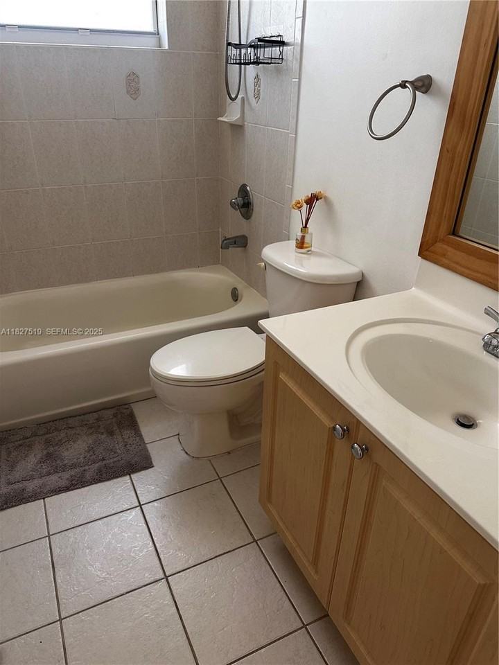 5060 Southwest 159th Avenue