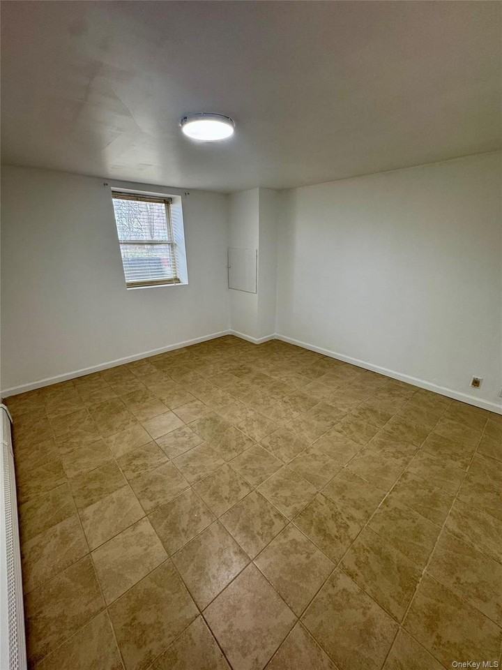 15 New York Ave - Photo 5 of 16