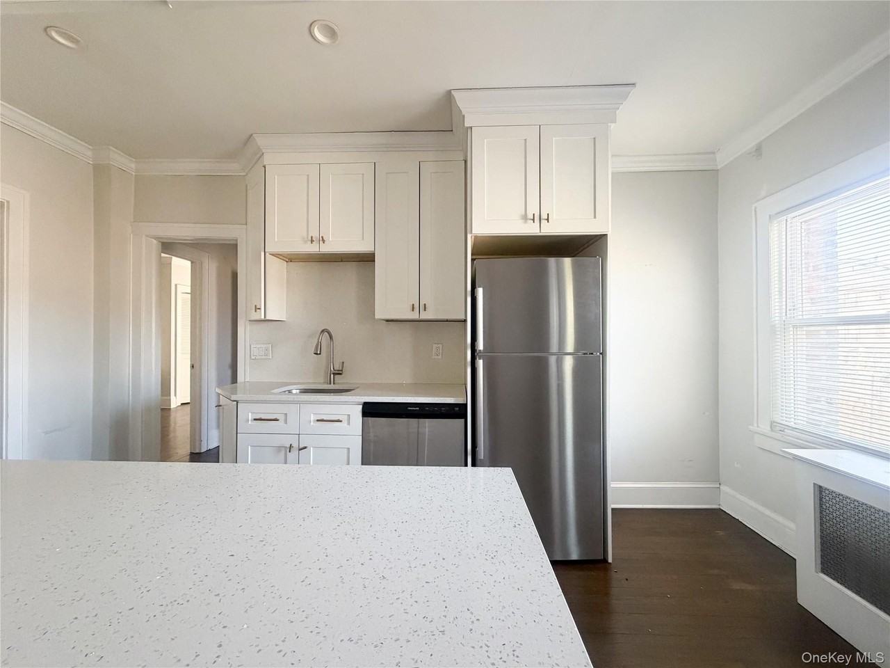 16 Minerva Pl Apt 1c - Photo 3 of 8