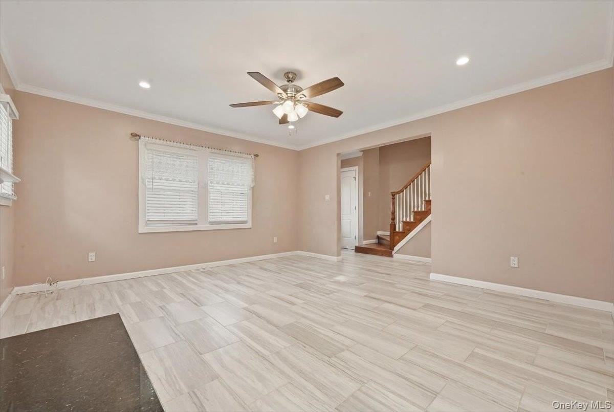 18 Durham Rd - Photo 5 of 34