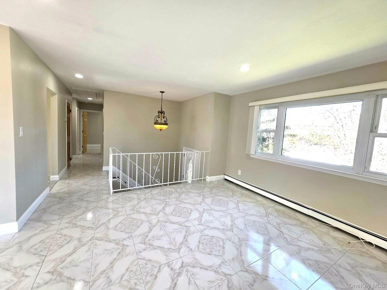 308 Browns Rd - Photo 4 of 28