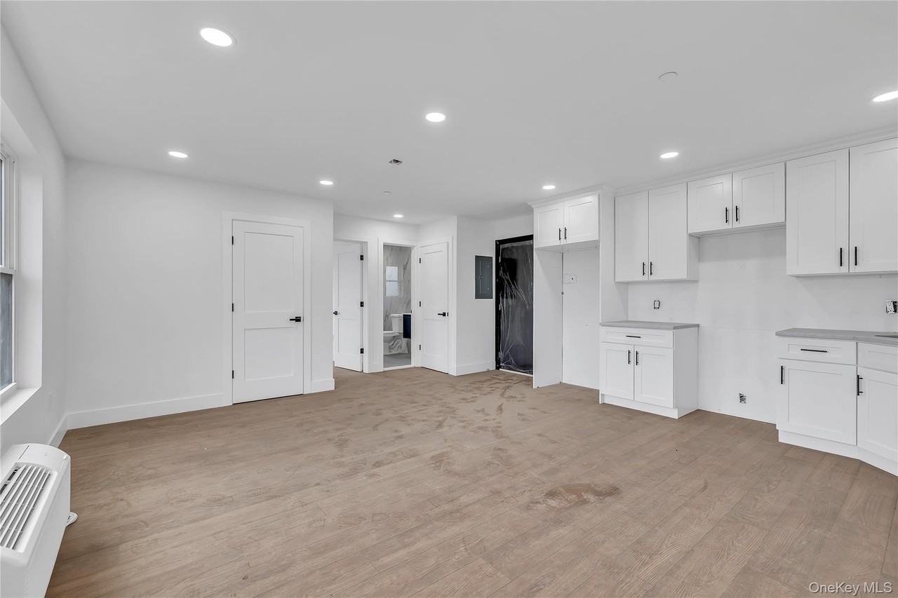 74 Broadway Unit 4c - Photo 6 of 16