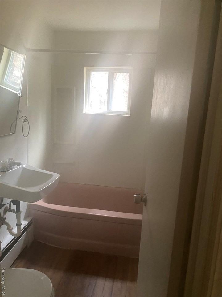 52 Lincoln Pl - Photo 5 of 5