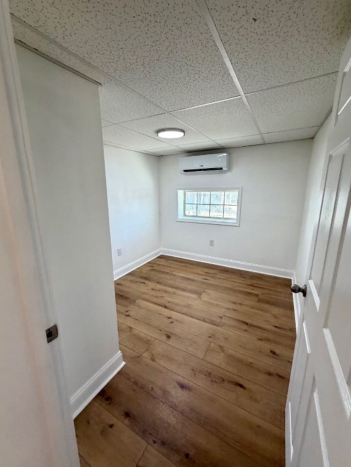 711 W Eastland St ##C - Photo 7 of 7