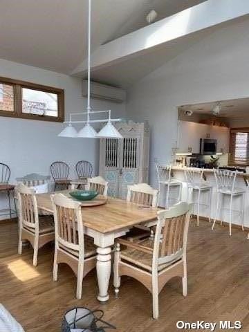 736 Ocean Breeze - Photo 3 of 11