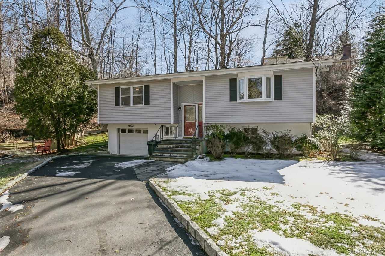 33 Brookside Pl - Photo 2 of 24