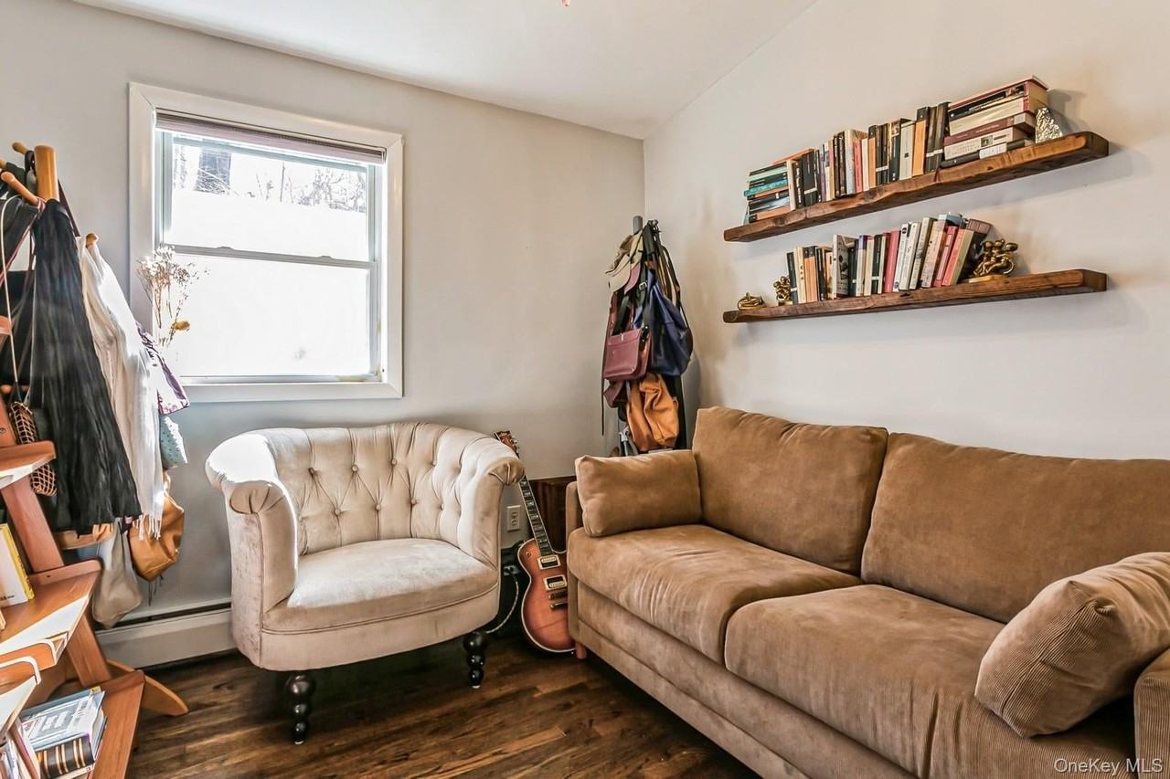 33 Brookside Pl - Photo 6 of 24