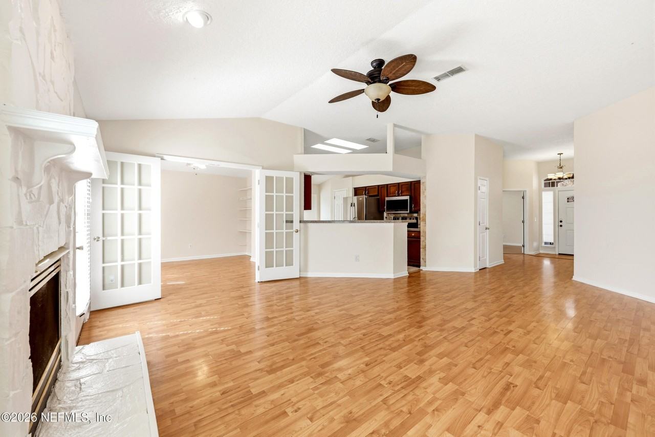 2928 Waters View Cir - Photo 7 of 31