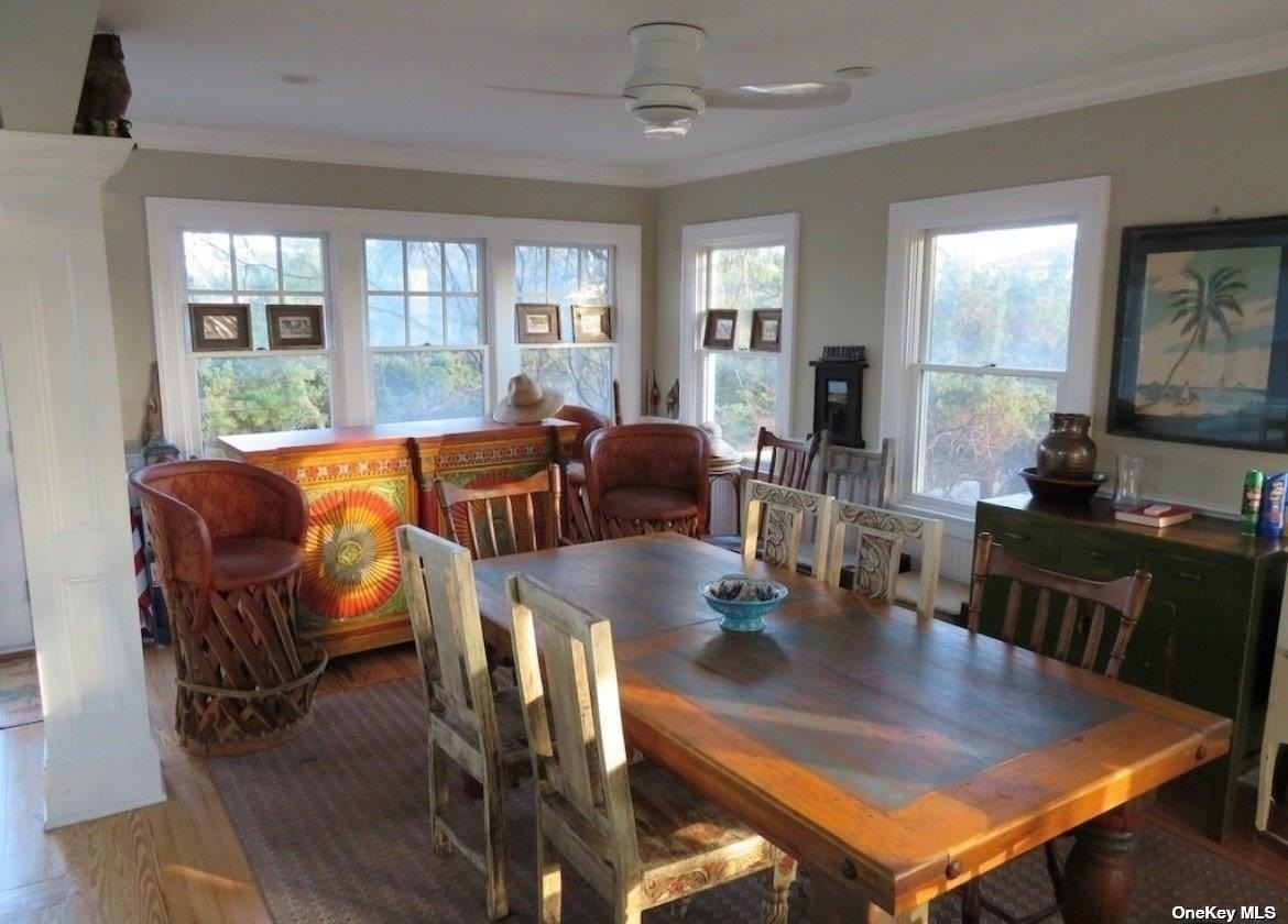 860 Ocean View Walk - Photo 3 of 14
