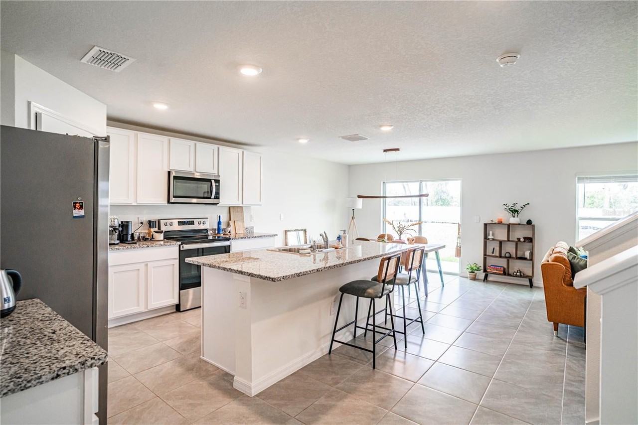 13295 Mylion Way - Photo 3 of 38
