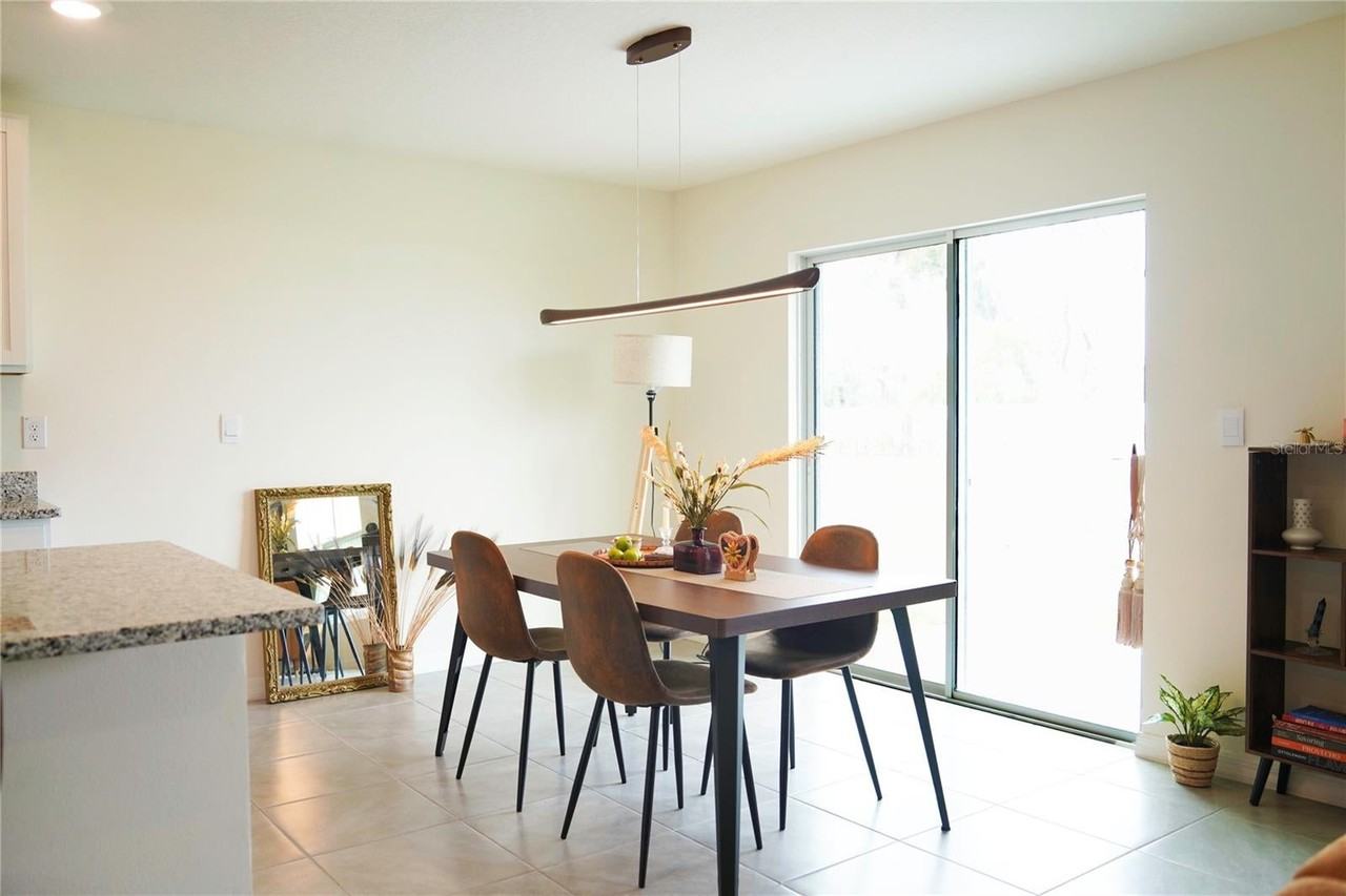 13295 Mylion Way - Photo 5 of 38
