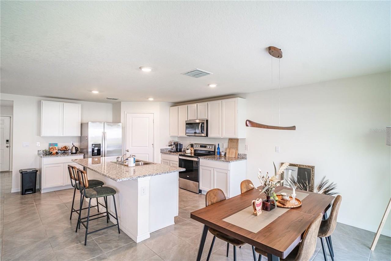 13295 Mylion Way - Photo 6 of 38