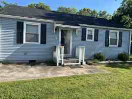 featured image of 5925 Carl Pl