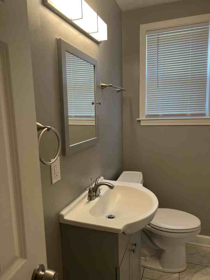 5925 Carl Pl - Photo 7 of 8