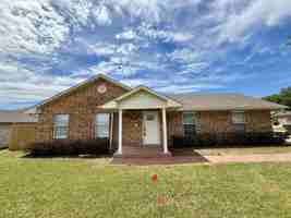 featured image of 427 N Rockford Pl #1