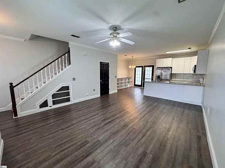 58 Ridgestone Cir #1 - Photo 3 of 14