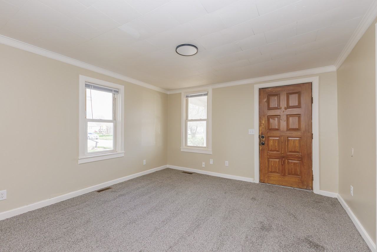 1432 West 14th Street - 1Unit 1 #1 - Photo 4 of 10