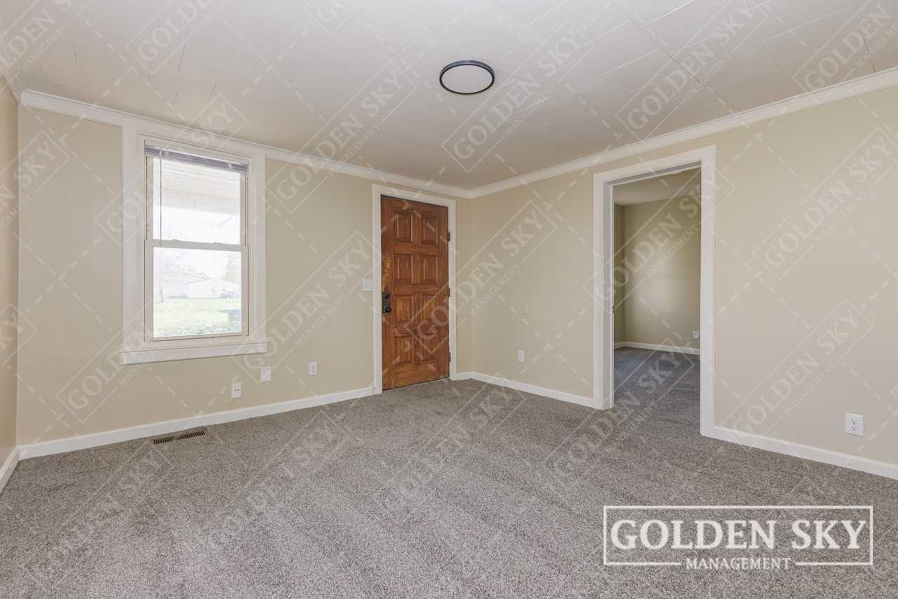 1432 West 14th Street - 1Unit 1 #1 - Photo 5 of 10