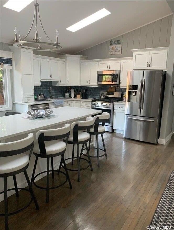 19 Champlain St - Photo 2 of 14