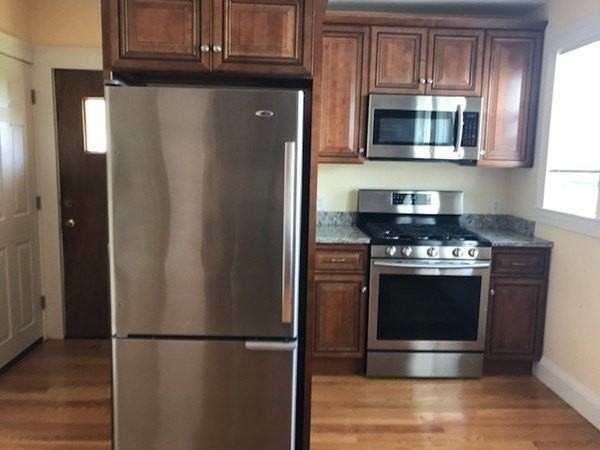 17 Clewley Rd Unit 1 - Photo 4 of 13